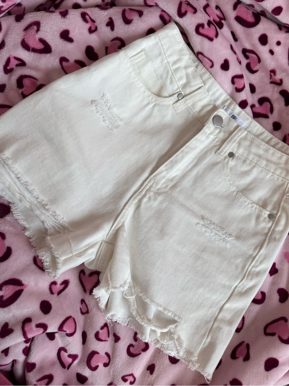 BP Women’s White Distressed Denim Shorts size 25